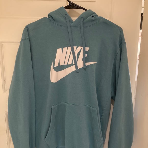 Nike Other - Nike men’s pullover hoodie